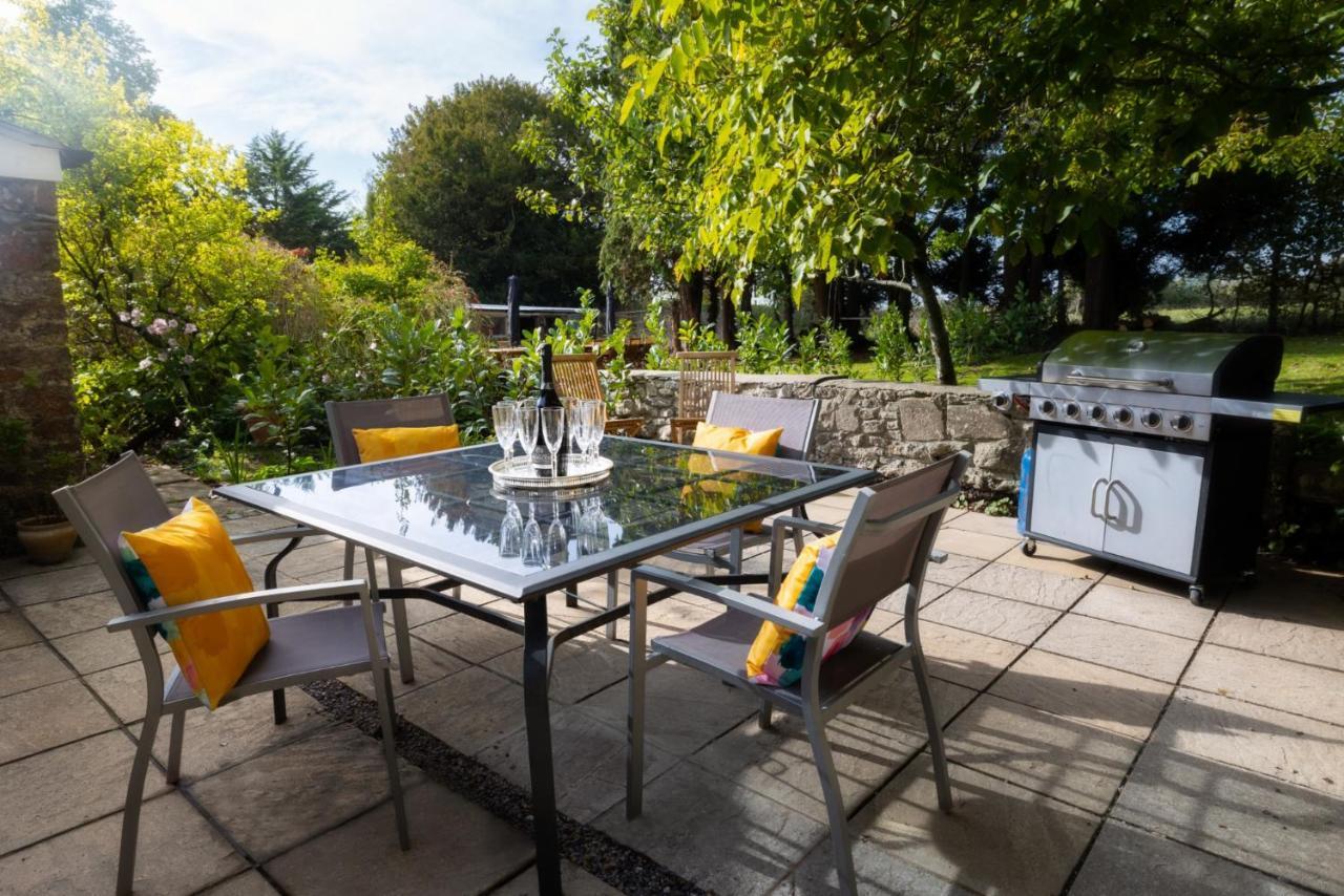 Topside House - Beautiful 7 Bedroom House With Hottub Wifi And Parking Near Bath Wells Frome Oakhill Екстериор снимка